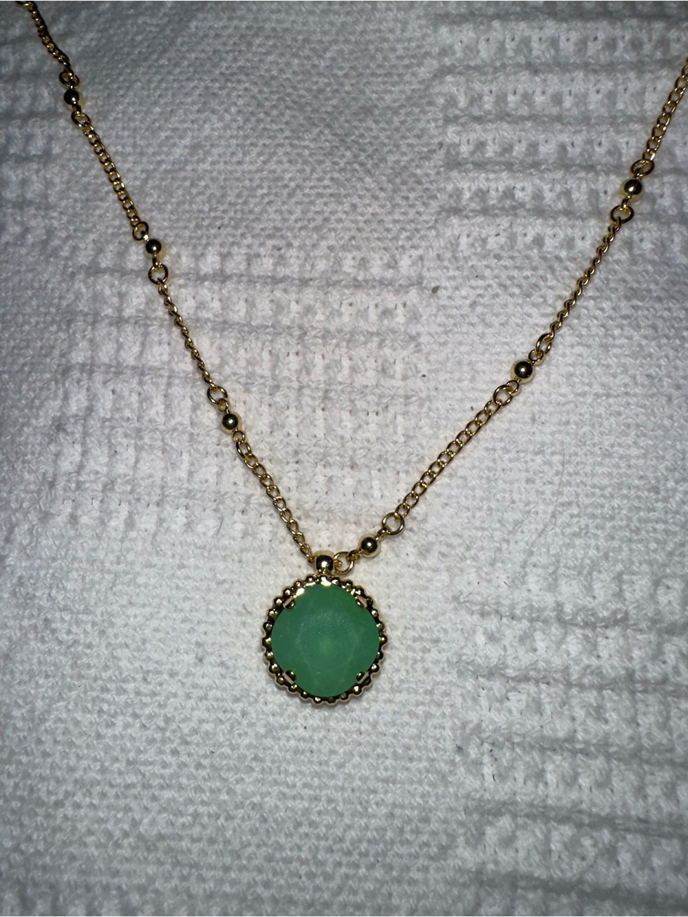Sorrelli Gold-Tone Necklace with Green Round Pendant